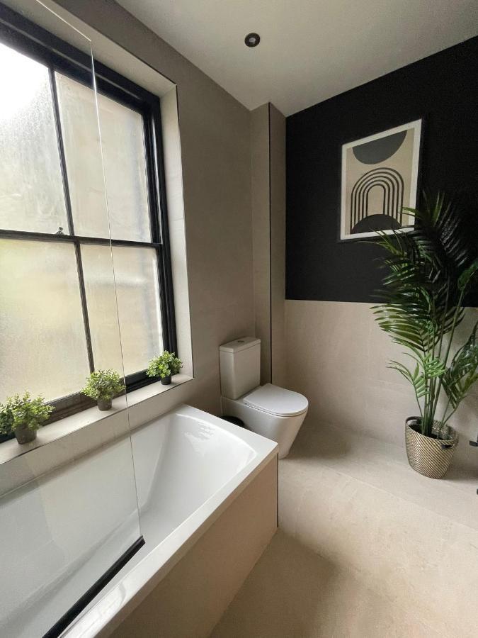 Luxury 2 Bed 1 Bath In Central London By Graceful Apartments Εξωτερικό φωτογραφία